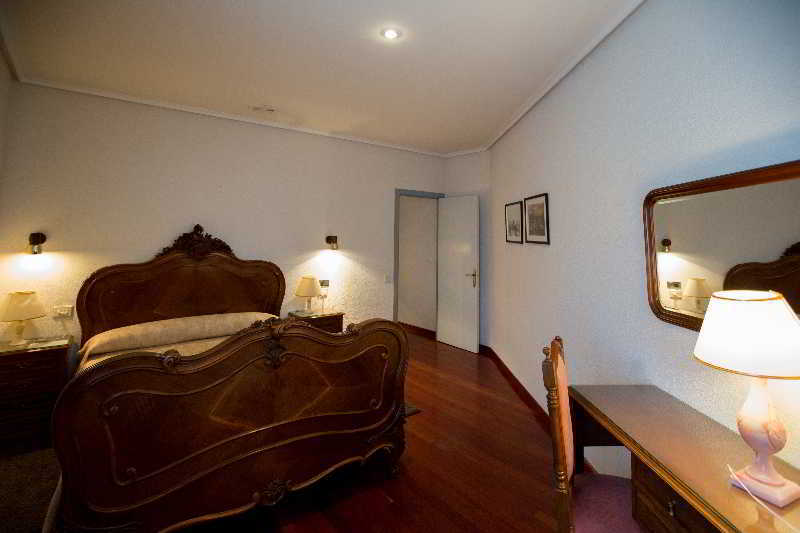 Hotel Los Perales Puebla de Sanabria Eksteriør billede